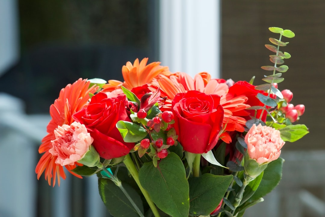 How to Take Care of a Flower Bouquet You Just Received